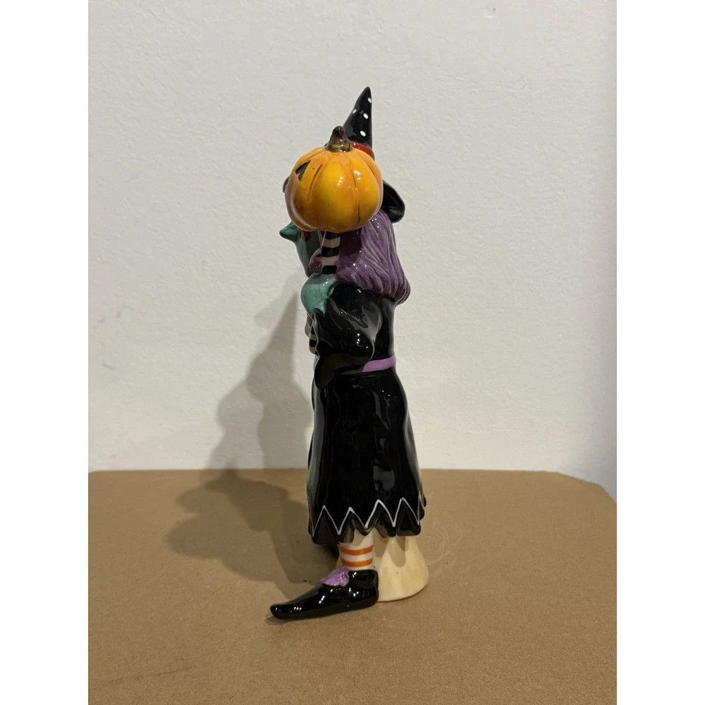 Blue Sky Clayworks Halloween WITCH WITH JACK-O-LANTERN Blue Face - FLAWS